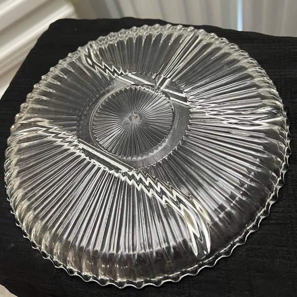 Indiana Glass Clear Divided Relish Ribbed Serving Dish 4 Sections 10" Diameter - Picture 3 of 5